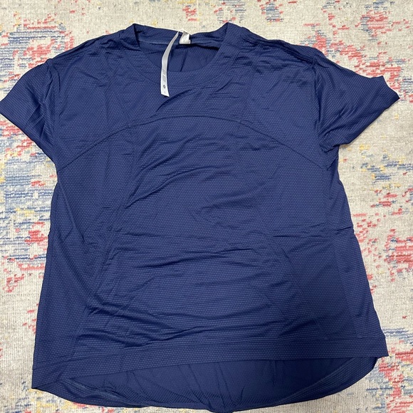 WANT GONE! Lululemon Tough Training Crewneck in Night Sea - Picture 4 of 5